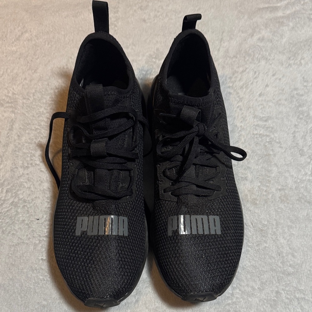 Puma Black Athletic Shoes - Picture 1 of 4